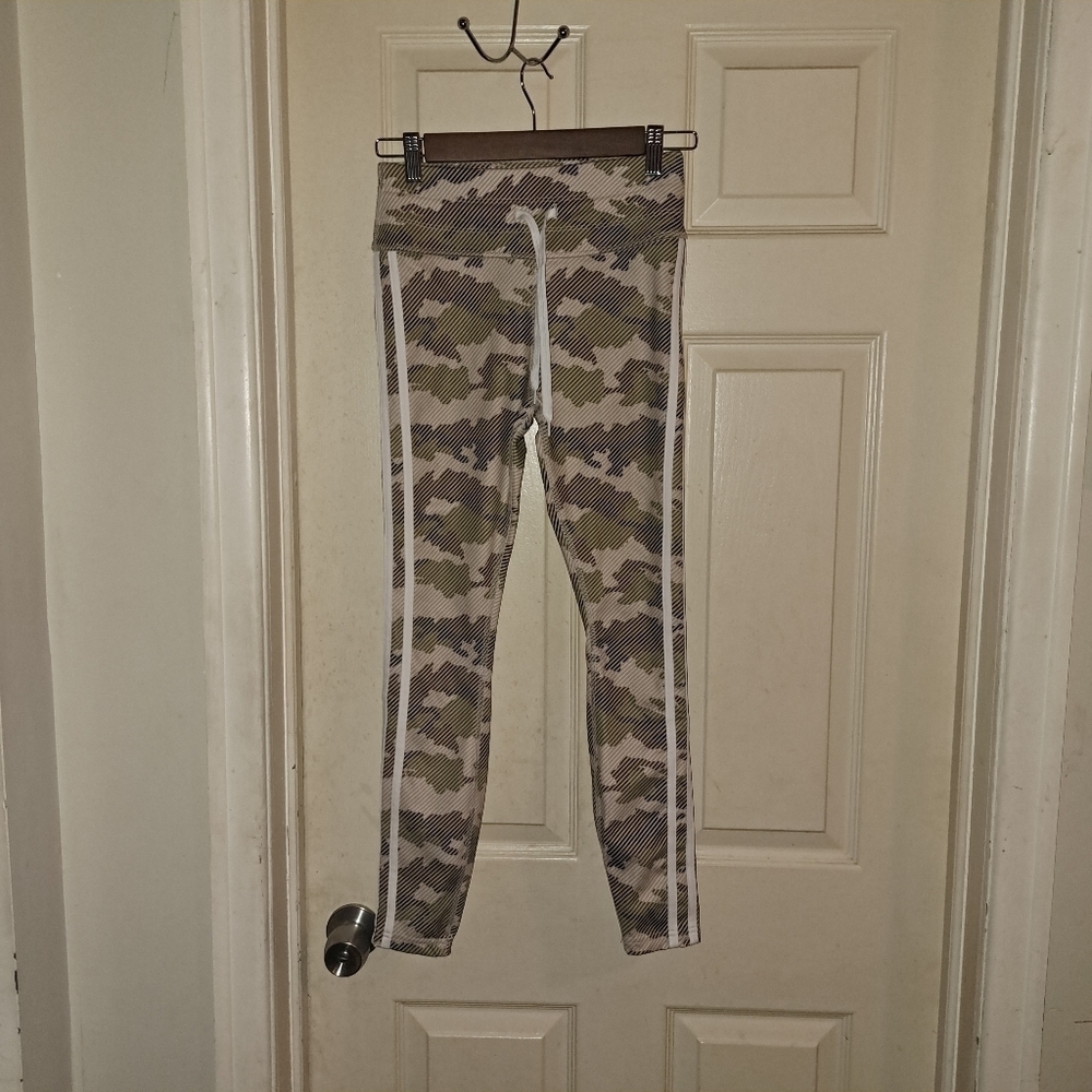 Avia athletic Leggings size XS